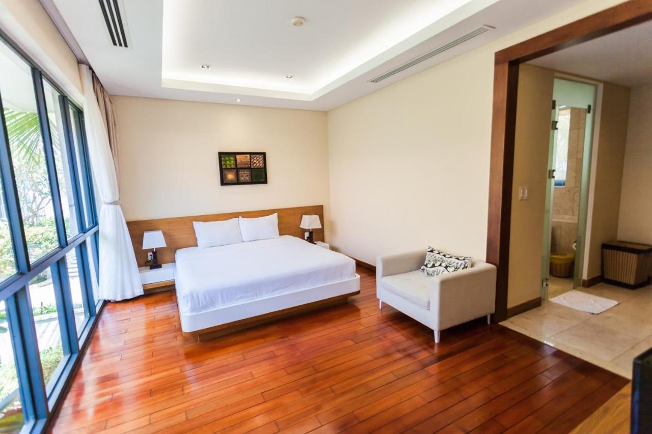 Deluxe Ocean Villa Along The Beach Danang Exteriér fotografie