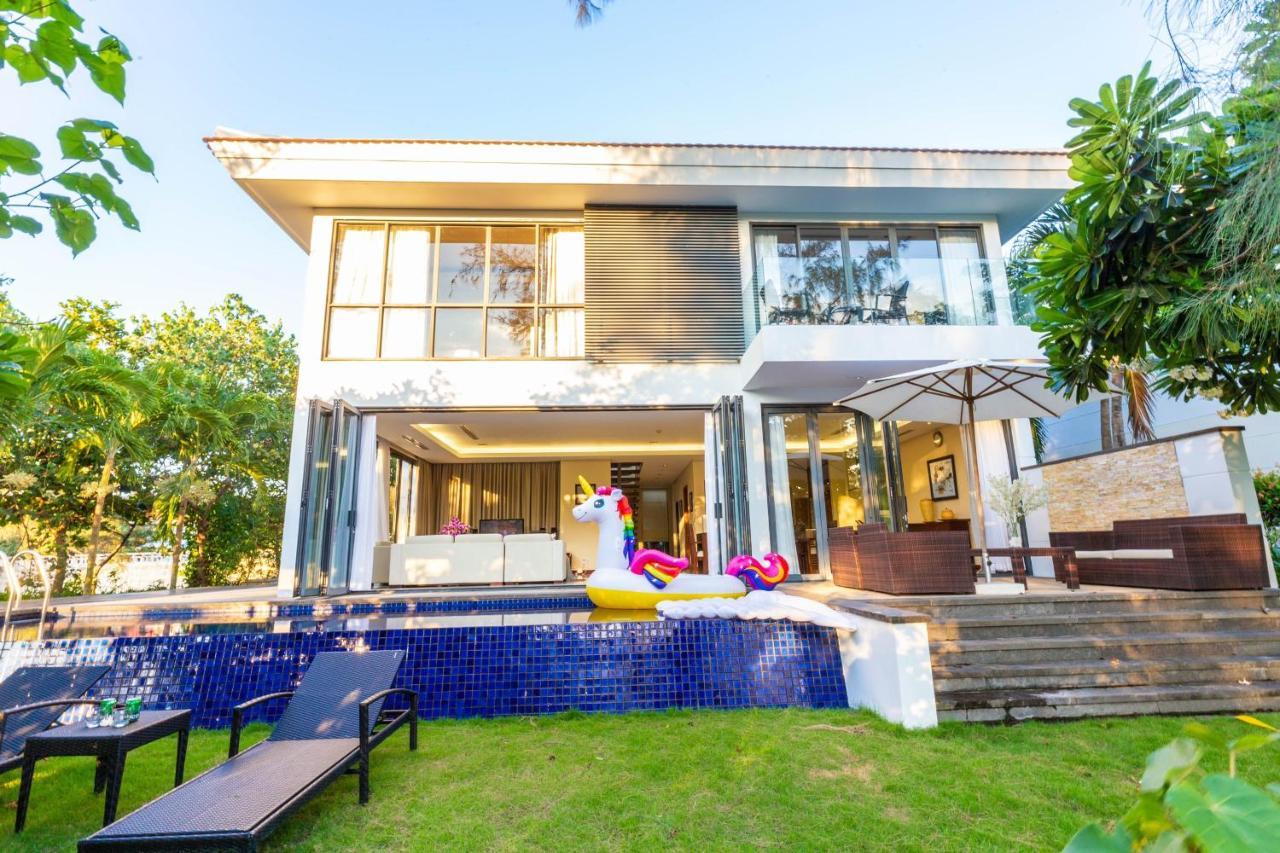 Deluxe Ocean Villa Along The Beach Danang Exteriér fotografie